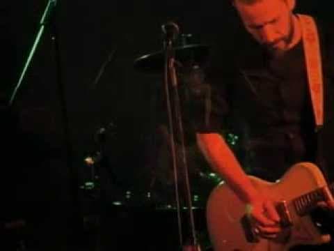 MAKHNO - "PER NON MAI DIMENTICARMI" LIVE@COX 18 - 07/12/2013